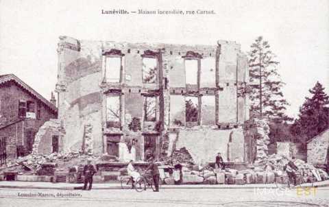Maison incendiée  rue Carnot (Lunéville)